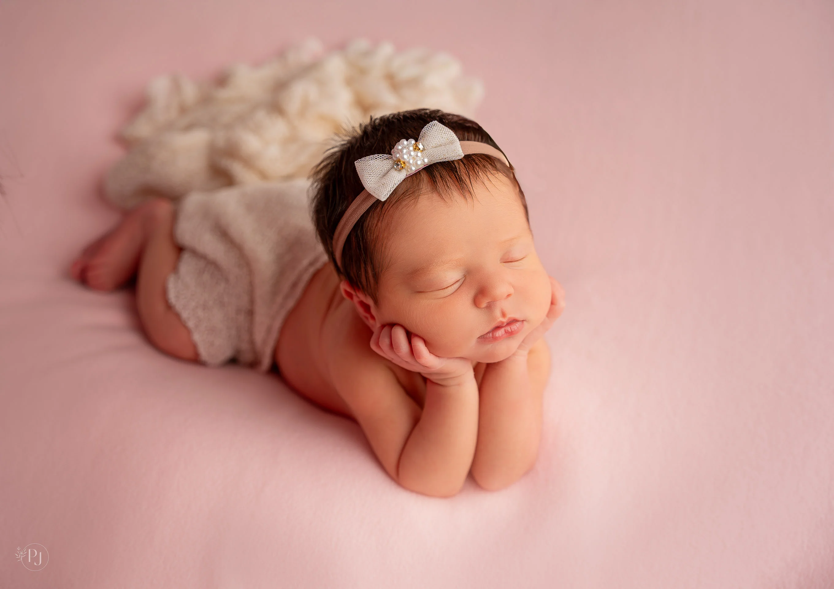 Alice - Newborn