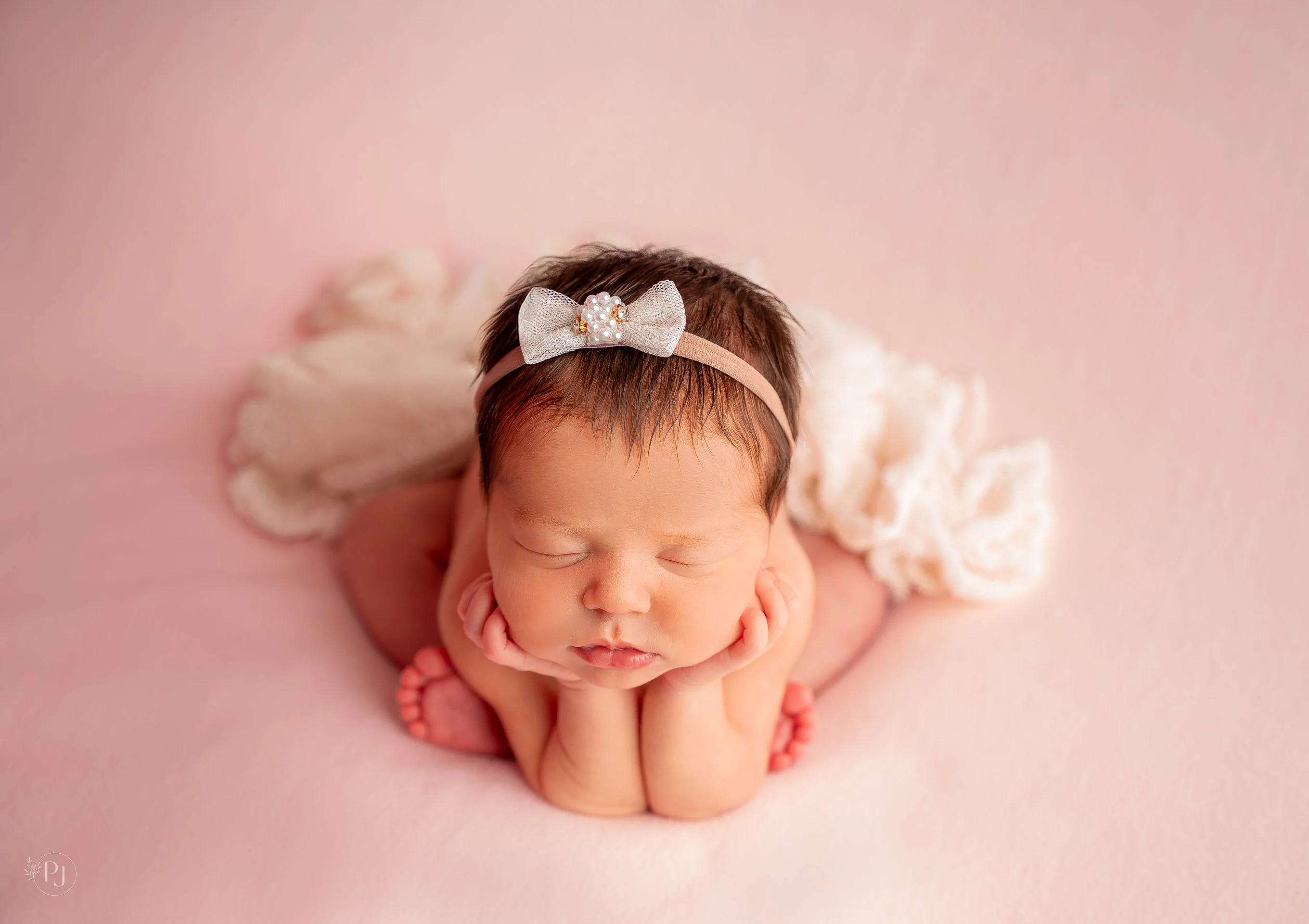 Alice - Newborn