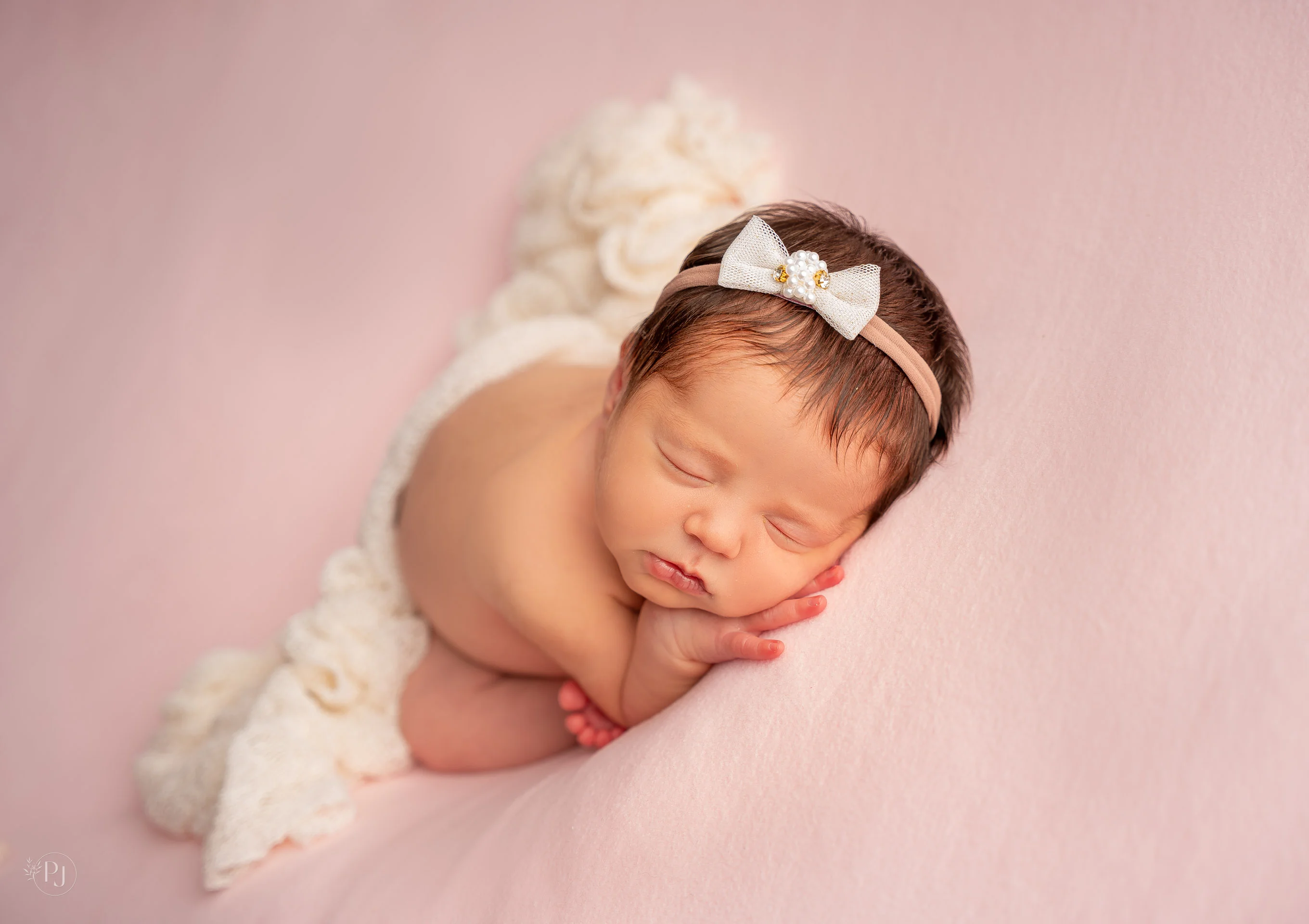 Alice - Newborn