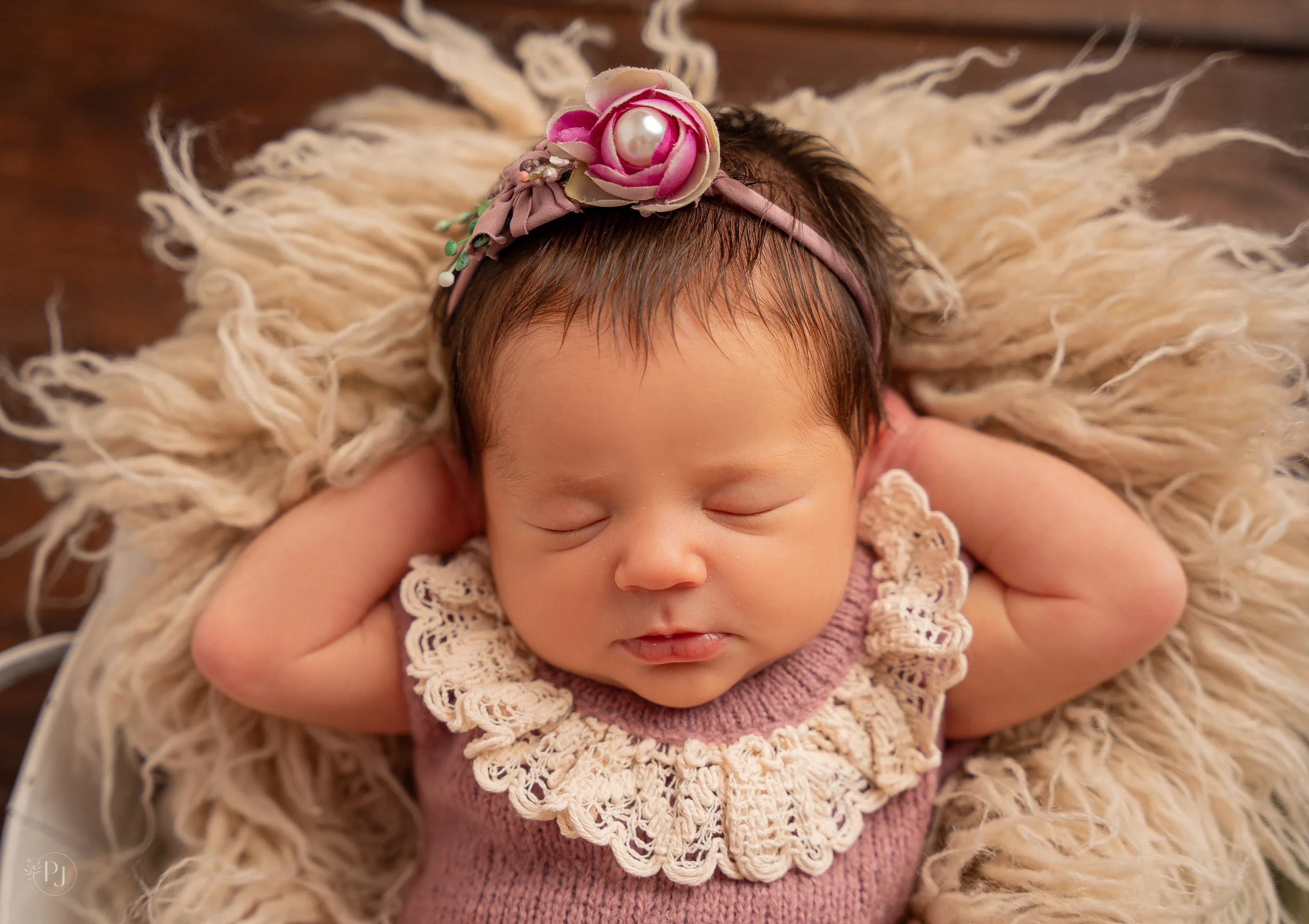 Alice - Newborn