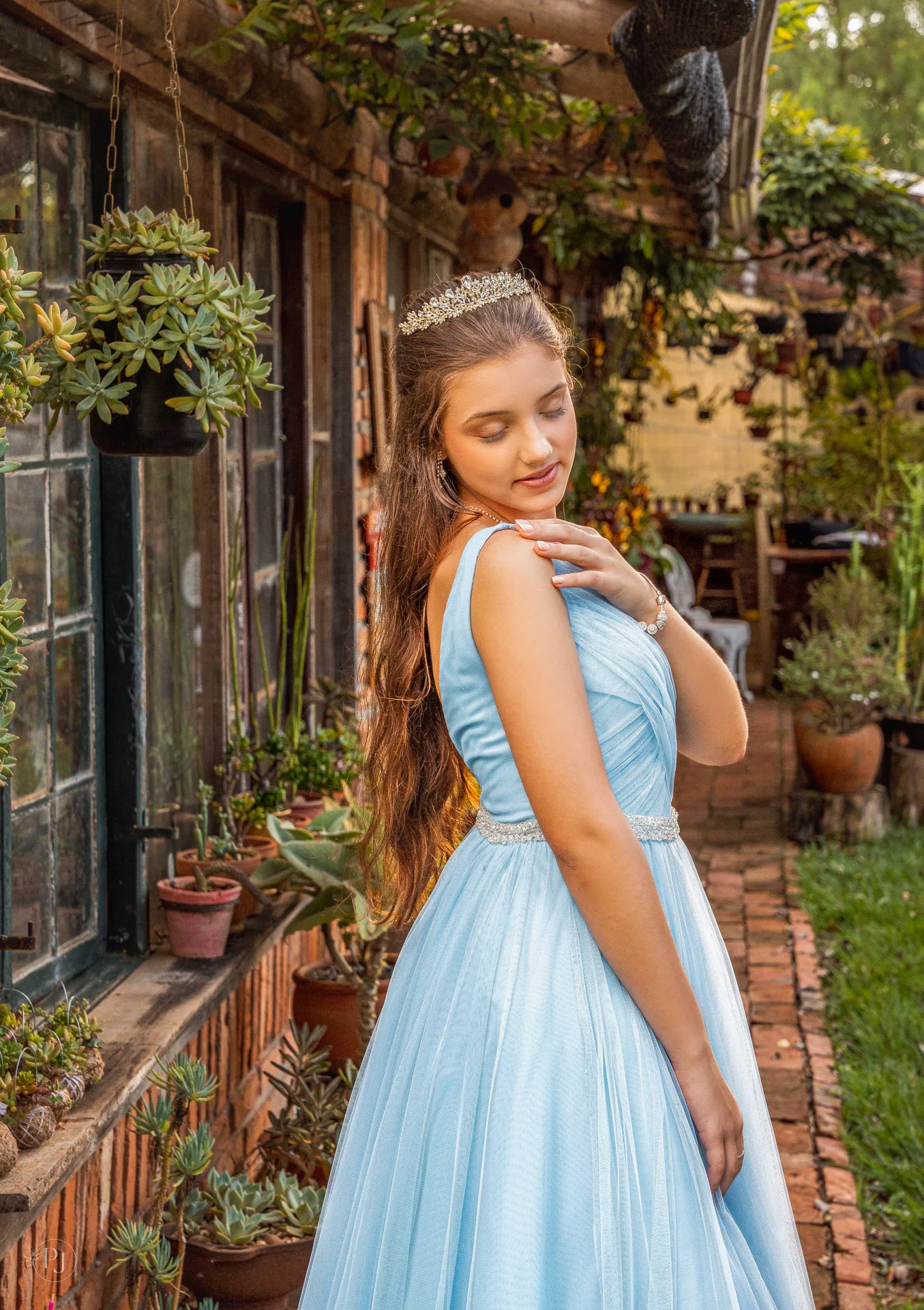 Thávine Luíza Redin